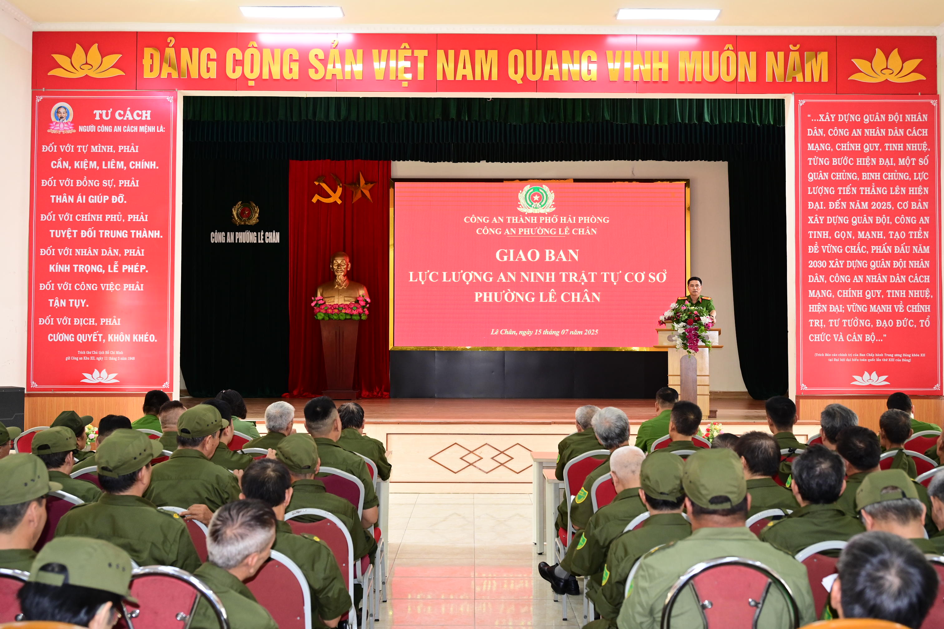 Công an phường Lê Chân: Giao ban lực lượng tham gia bảo vệ an ninh trật tự cơ sở